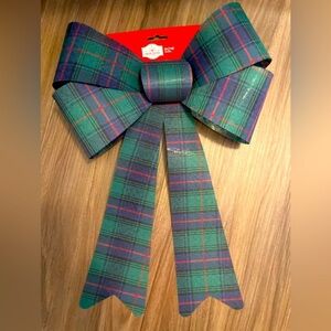 Holiday Time Plaid Bow - Green and Red